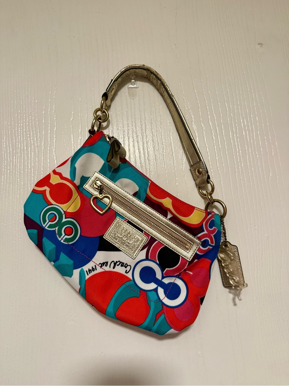 Coach Poppy Groovy Op Art Glam Wristlet / Small Hobo